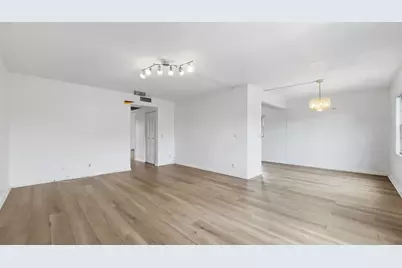 13250 SW 4th Court #318g, Pembroke Pines, FL 33027 - Photo 3