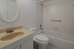 13250 SW 4th Ct, Pembroke Pines, FL 33027 - Photo 13