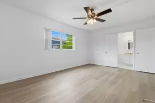 13250 SW 4th Ct, Pembroke Pines, FL 33027 - Photo 9