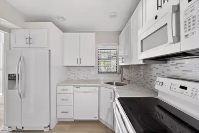 4467 Carambola Circle #4467, Pompano Beach, FL 33066 - Photo 7