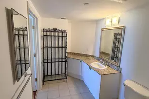 19501 W Country Club Dr, Aventura, FL 33180 - Photo 11