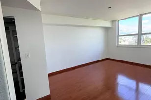 19501 W Country Club Dr, Aventura, FL 33180 - Photo 9