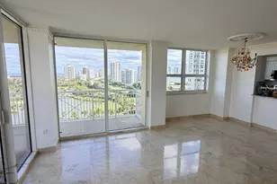 19501 W Country Club Dr, Aventura, FL 33180 - Photo 23