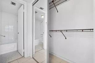 901 Colony Point, Pembroke Pines, FL 33026 - Photo 21