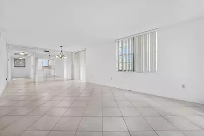 901 Colony Point #123, Pembroke Pines, FL 33026 - Photo 9