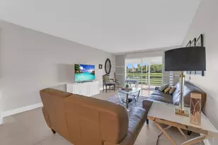 4402 Martinique Ct, Pompano Beach, FL 33066 - Photo 15