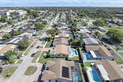 10490 NW 24th Street, Sunrise, FL 33322 - Photo 31