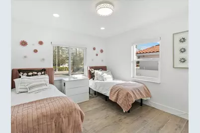 9232 Harding Avenue, Surfside, FL 33154 - Photo 15