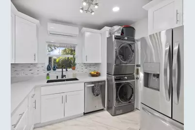 9232 Harding Avenue, Surfside, FL 33154 - Photo 11