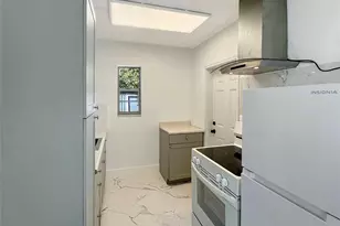 1215 NE 14th Ave, Fort Lauderdale, FL 33304 - Photo 9