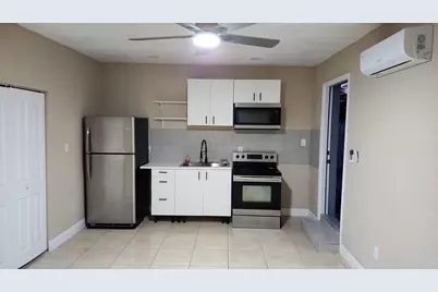 18515 NW 42nd Place, Miami Gardens, FL 33055 - Photo 5