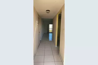 10467 S Sunrise Lakes Boulevard #310, Sunrise, FL 33322 - Photo 3