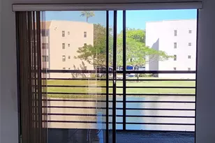 10467 S Sunrise Lakes Blvd, Sunrise, FL 33322 - Photo 19