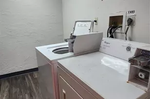 10467 S Sunrise Lakes Blvd, Sunrise, FL 33322 - Photo 25