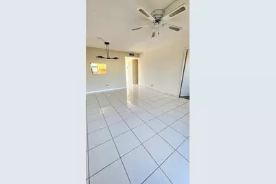 10467 S Sunrise Lakes Boulevard #310, Sunrise, FL 33322 - Photo 23