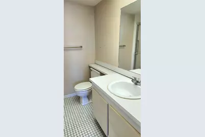 10467 S Sunrise Lakes Boulevard #310, Sunrise, FL 33322 - Photo 13