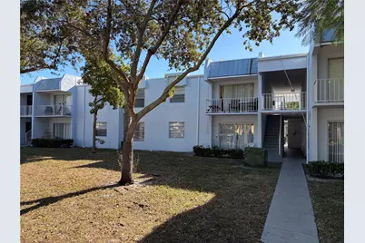 405 Executive Center Drive #113, West Palm Beach, FL 33401 - Photo 1