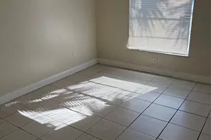 405 Executive Center Dr, West Palm Beach, FL 33401 - Photo 7