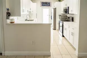 2710 NW 5th St, Pompano Beach, FL 33069 - Photo 7