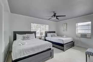 2740 NE 30th Pl, Fort Lauderdale, FL 33306 - Photo 3