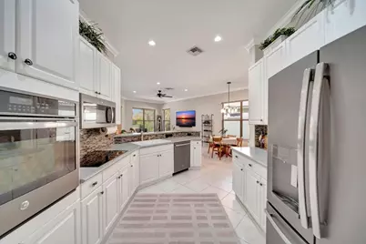 7099 NW 113th Avenue, Parkland, FL 33076 - Photo 23