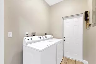 306 N 18th Ct, Fort Pierce, FL 34950 - Photo 11