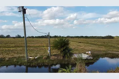 2995 Sneed Road, Fort Pierce, FL 34945 - Photo 9