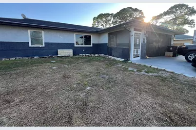 538 NW Placid Avenue, Port Saint Lucie, FL 34983 - Photo 3