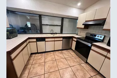 538 NW Placid Avenue, Port Saint Lucie, FL 34983 - Photo 9