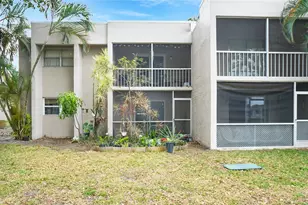 8524 Old Country Manor, Davie, FL 33328 - Photo 23