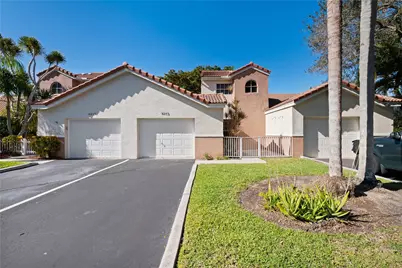 8245 NW 70th Street, Tamarac, FL 33321 - Photo 15