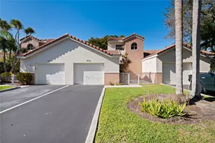 8245 NW 70th St, Tamarac, FL 33321 - Photo 15