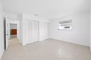 7005 NW 11th St, Margate, FL 33063 - Photo 13