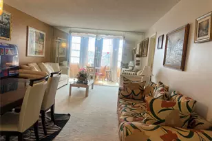 9420 Sunrise Lakes Blvd, Sunrise, FL 33322 - Photo 11