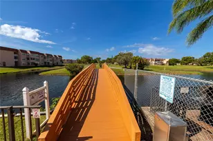 9420 Sunrise Lakes Blvd, Sunrise, FL 33322 - Photo 31