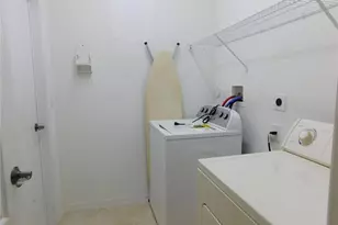 19484 SW 60th Ct, Pembroke Pines, FL 33332 - Photo 27