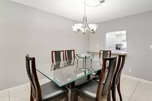 300 S Hollybrook Dr, Pembroke Pines, FL 33025 - Photo 5