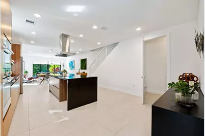 907 NE 16th Avenue, Fort Lauderdale, FL 33304 - Photo 5