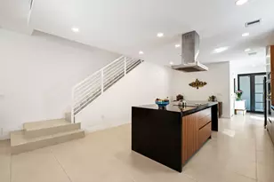 907 NE 16th Ave, Fort Lauderdale, FL 33304 - Photo 5