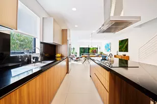 907 NE 16th Ave, Fort Lauderdale, FL 33304 - Photo 3