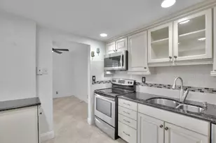 740 S Federal Hwy, Pompano Beach, FL 33062 - Photo 23