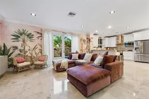 1703 NE 11th St, Fort Lauderdale, FL 33304 - Photo 1