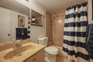 8620 N Sherman Cir, Miramar, FL 33025 - Photo 5