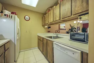8620 N Sherman Cir, Miramar, FL 33025 - Photo 3