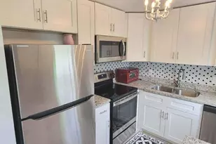 172 Lyndhurst L, Deerfield Beach, FL 33442 - Photo 1