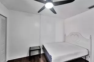 2698 N Nob Hill Rd, Sunrise, FL 33322 - Photo 13