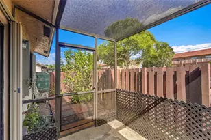 2698 N Nob Hill Rd, Sunrise, FL 33322 - Photo 21