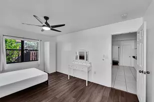 2698 N Nob Hill Rd, Sunrise, FL 33322 - Photo 15