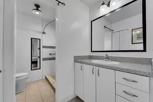 2698 N Nob Hill Rd, Sunrise, FL 33322 - Photo 17