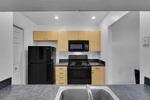 2698 N Nob Hill Rd, Sunrise, FL 33322 - Photo 7